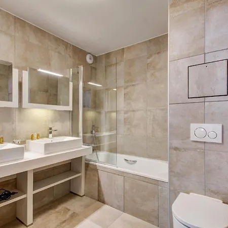 Apartment Carre Blanc 233 Courchevel